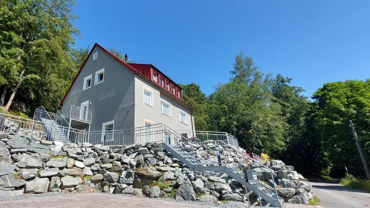 Am Quellenhaeuschen Apartment Naila Exterior photo